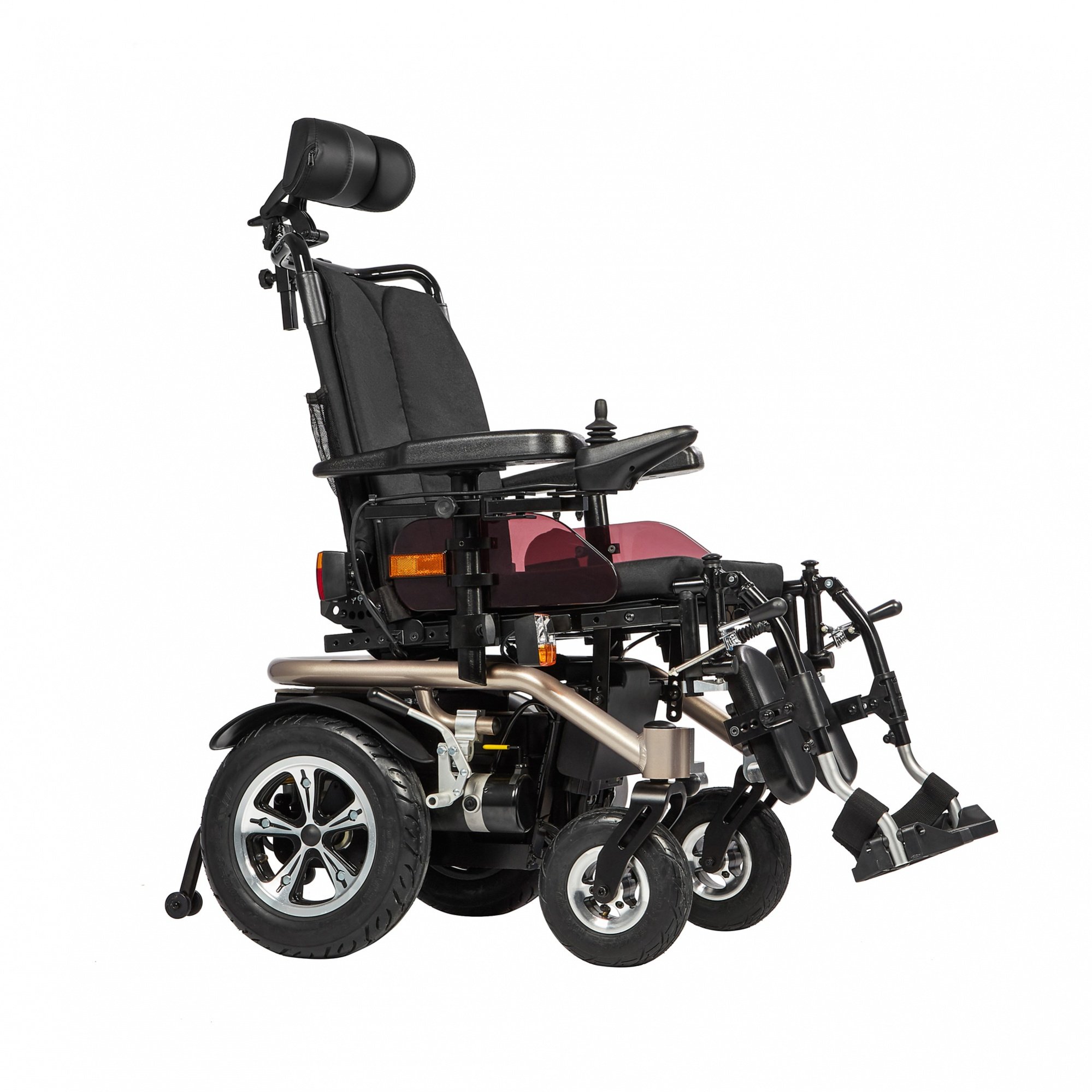Коляска инвалидная с электроприводом Ortonica Pulse 210 с мощными приводами и устройством для преодоления препятствий